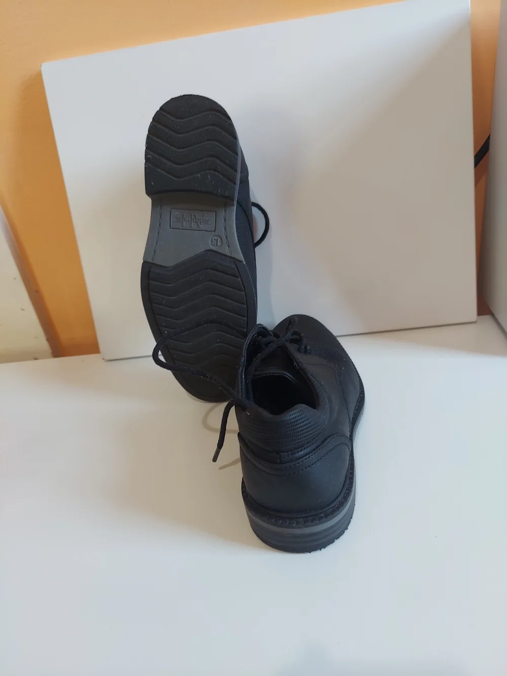Men's Black Textured Derby Shoes